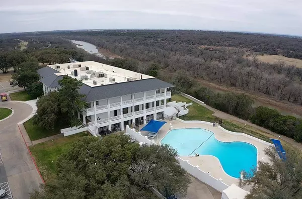 2013 Skylane Dr Drive #Dr., Granbury, TX 76049