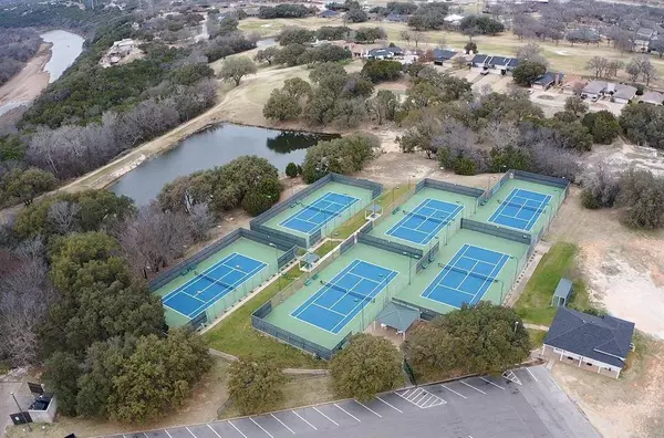 2013 Skylane Dr Drive #Dr., Granbury, TX 76049