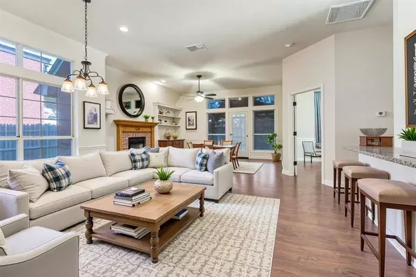 9053 Tyne, Fort Worth, TX 76118