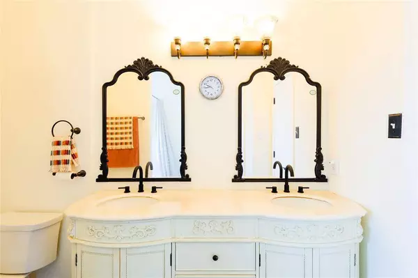 2113 Norcross, Mesquite, TX 75149