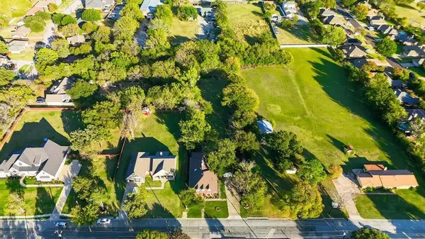 6800 Hewitt, North Richland Hills, TX 76182