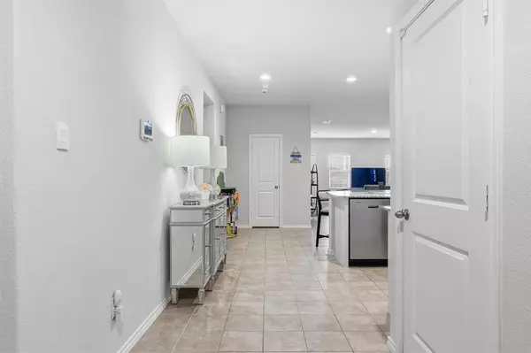 633 Whitecomb, Fort Worth, TX 76247