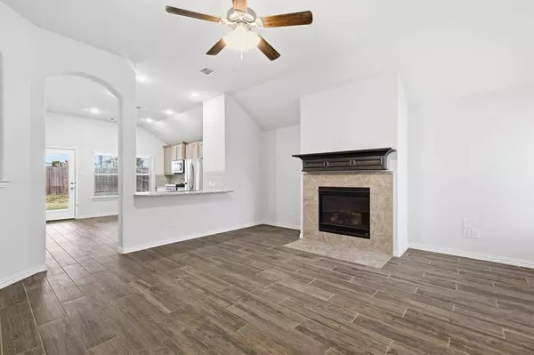 6264 Thunderwing, Fort Worth, TX 76179