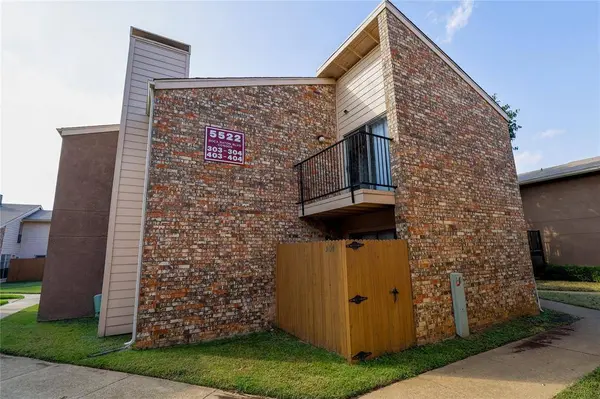 5522 Boca Raton Boulevard, Fort Worth, TX 76112