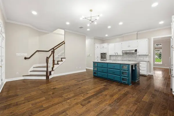 848 Birdsong Drive, Bedford, TX 76021