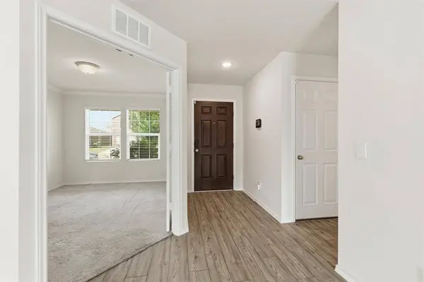 16036 Crews Avenue, Haslet, TX 76052