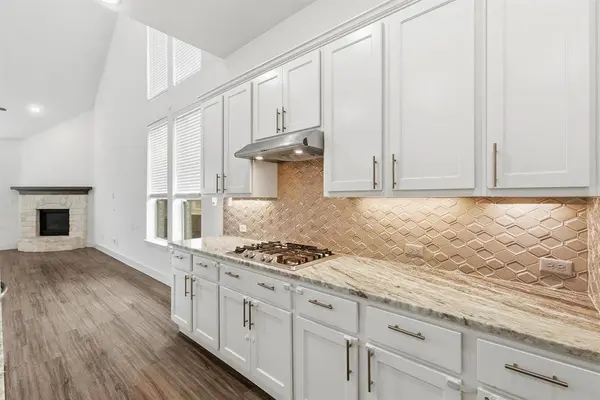 4005 Big Prairie Drive, Aubrey, TX 76227