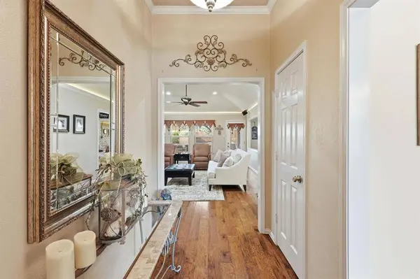 325 Marseille Drive, Hurst, TX 76054