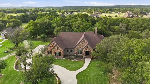 125 E Bozeman Lane, Fort Worth, TX 76108
