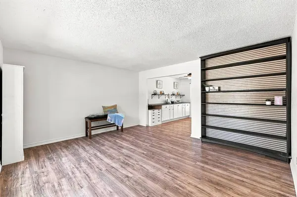 6832 Parkwood Drive, North Richland Hills, TX 76182