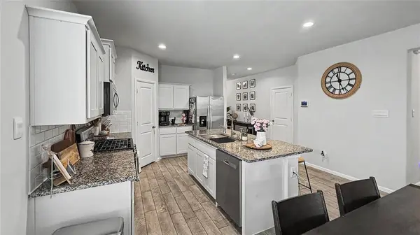 8525 Big Apple Drive, Fort Worth, TX 76179
