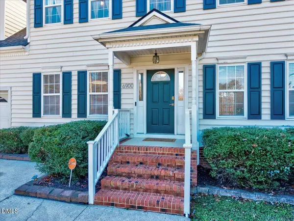 6900 Whittlesea Place, Raleigh, NC 27616