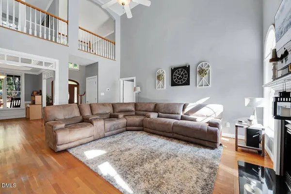 1200 Chipper LN, Wake Forest, NC 27587