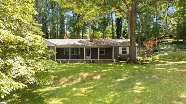 100 Maxwell Road, Spartanburg, SC 29302-3254