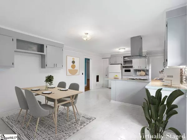 800 E Lee Road, Taylors, SC 29687