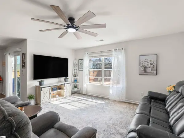 622 Palmerston Drive, Piedmont, SC 29673-8262