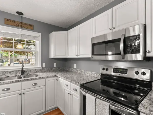 10300 Reidville Road, Greer, SC 29651-7577