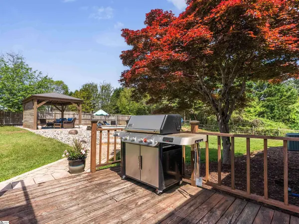 10300 Reidville Road, Greer, SC 29651-7577