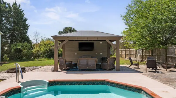 10300 Reidville Road, Greer, SC 29651-7577