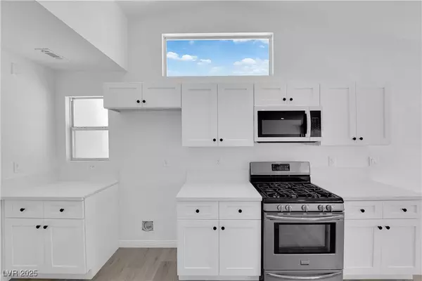 4142 Forestville ST, North Las Vegas, NV 89032