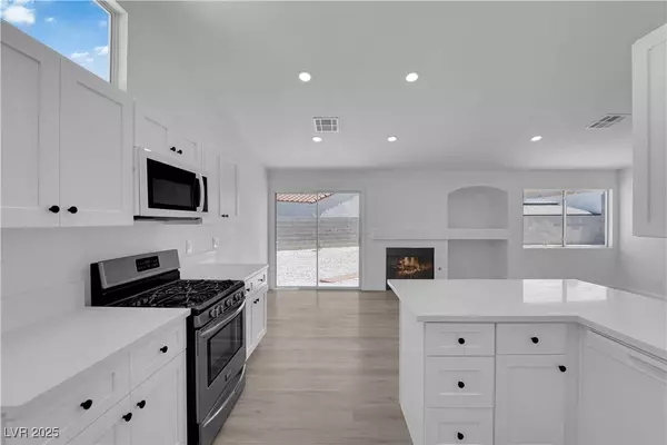 4142 Forestville ST, North Las Vegas, NV 89032