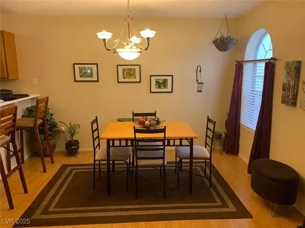 1800 Edmond ST #122, Las Vegas, NV 89146