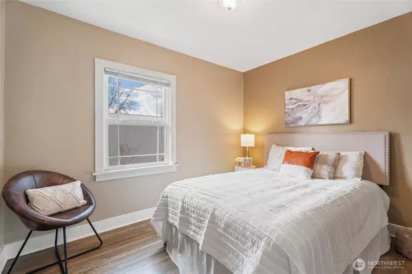 7 N Blue ST, Walla Walla, WA 99362