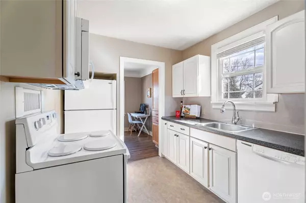 7 N Blue ST, Walla Walla, WA 99362