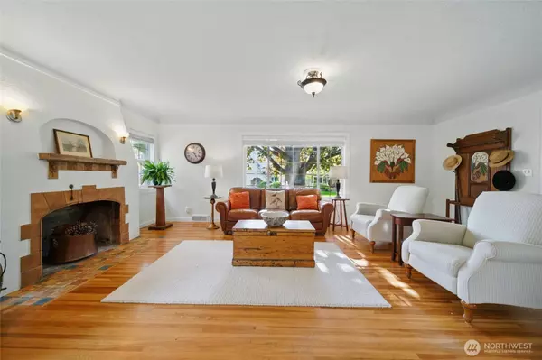 212 N Madison ST, Walla Walla, WA 99362