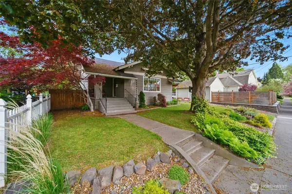 212 N Madison ST, Walla Walla, WA 99362