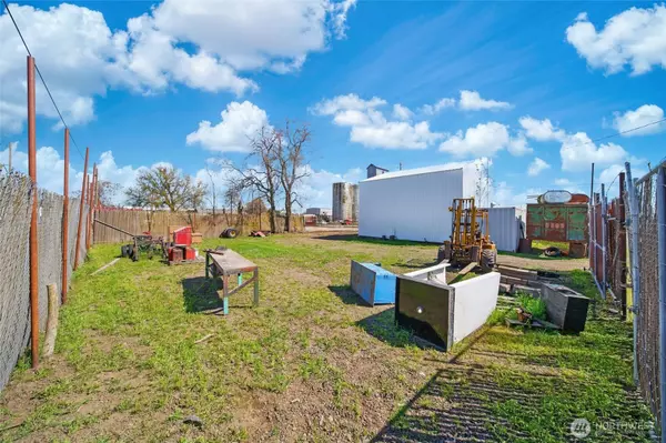 1115 N 12th AVE, Walla Walla, WA 99362