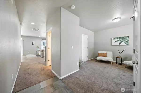 1379 SW Virginia ST, College Place, WA 99324