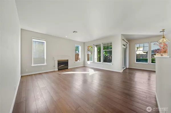 702 SE Creekside DR, College Place, WA 99324