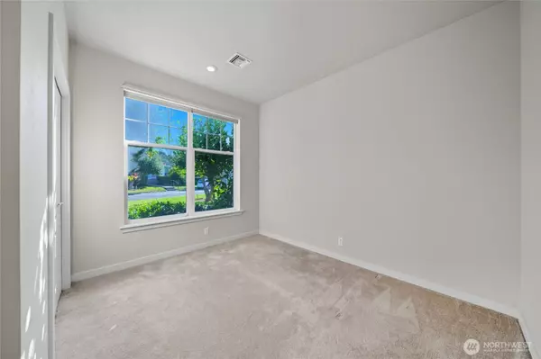 702 SE Creekside DR, College Place, WA 99324