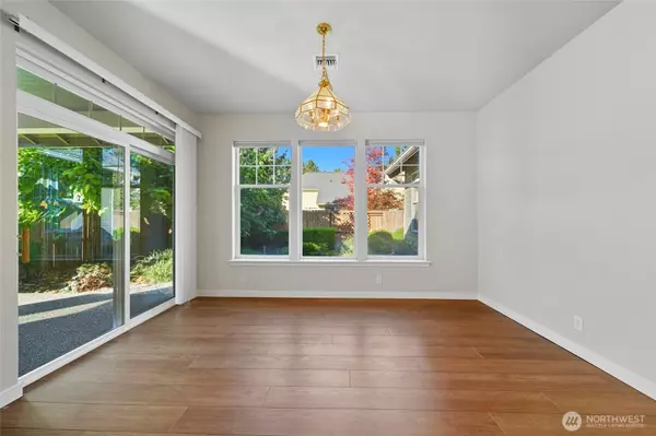 702 SE Creekside DR, College Place, WA 99324