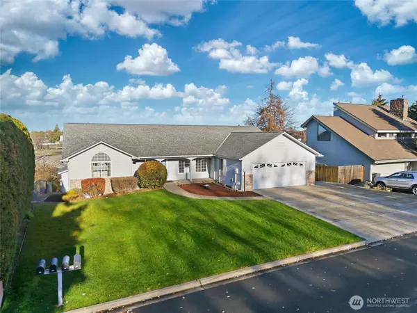 340 SE Highland Park DR, College Place, WA 99324