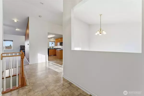 340 SE Highland Park DR, College Place, WA 99324