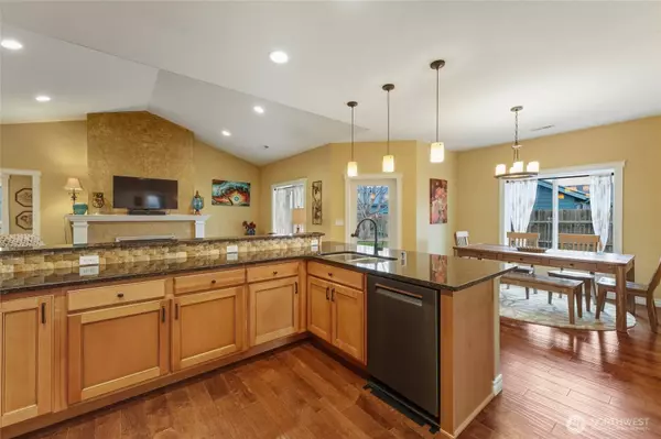 817 NE Bunky LN, College Place, WA 99324