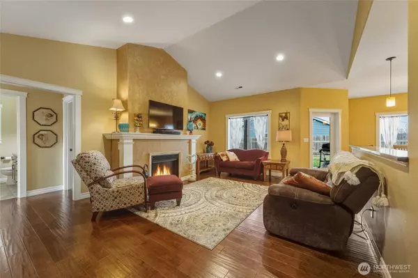 817 NE Bunky LN, College Place, WA 99324