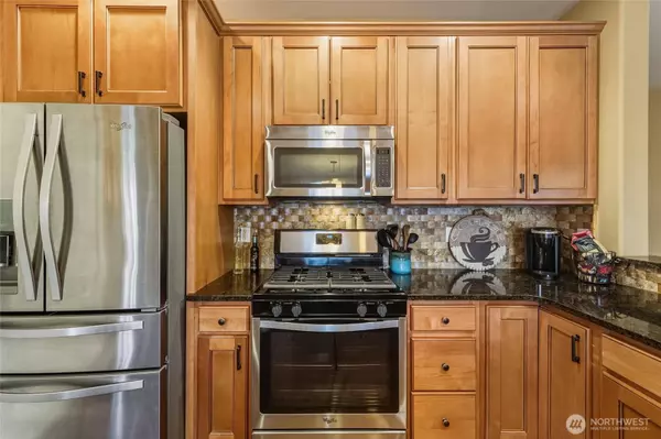 817 NE Bunky LN, College Place, WA 99324