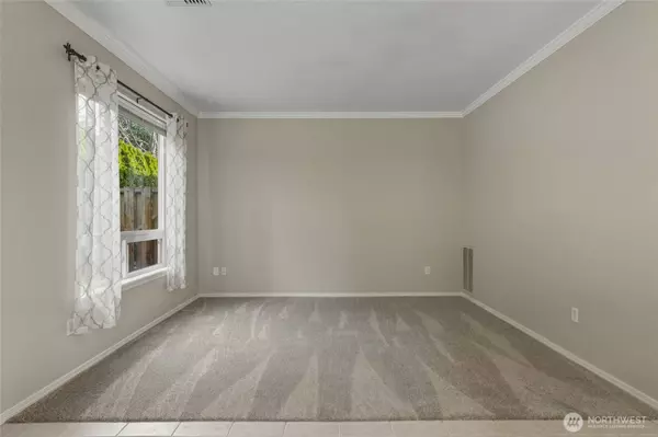 278 NE Deccio RD, College Place, WA 99324