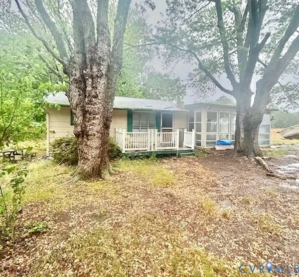 418 Jesse Dupont HWY, Burgess, VA 22432
