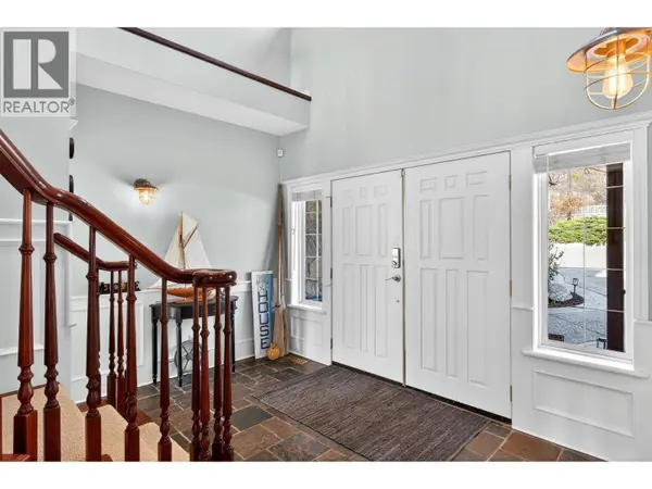 5312 Fulton Place, Peachland, BC V0H1X1