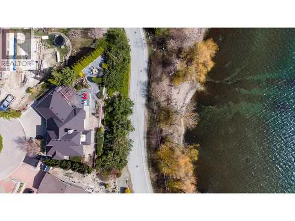 5312 Fulton Place, Peachland, BC V0H1X1