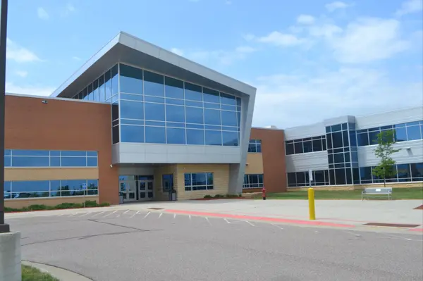 Saint Peter High School | St. Peter High School