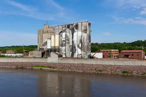 mankato mn real estate art silo project from river