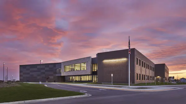 new ulm school