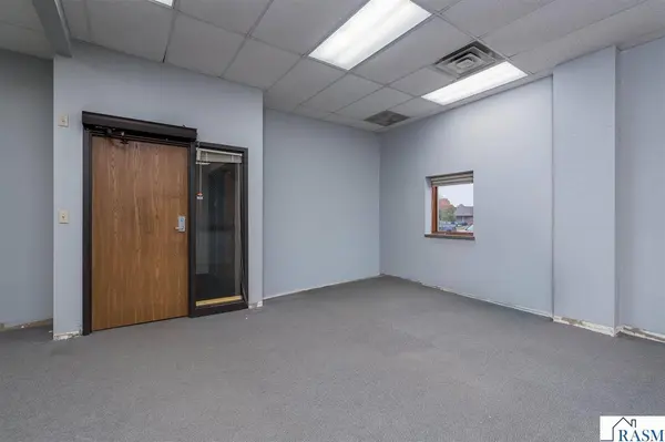 1650 Madison Avenue, Mankato, MN 56001