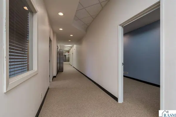 1650 Madison Avenue, Mankato, MN 56001