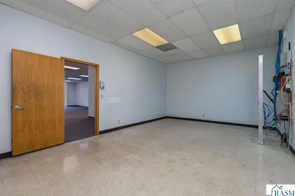 1650 Madison Avenue, Mankato, MN 56001